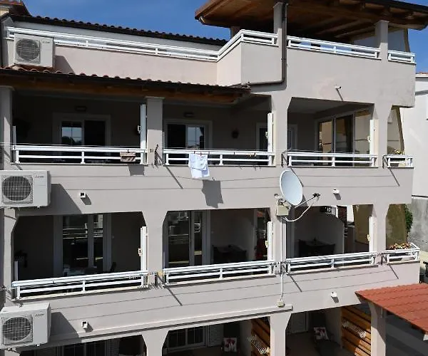 Kokolo Guest house Hvar Town