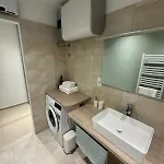 Konukevi Kokolo 4*