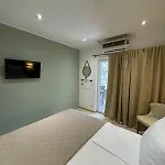 Kokolo Konukevi 4*