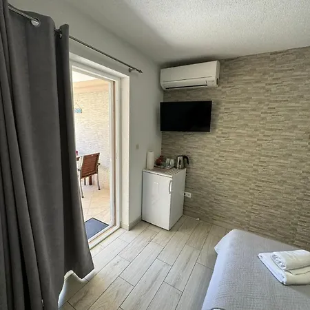 Kokolo Konukevi Hvar Town