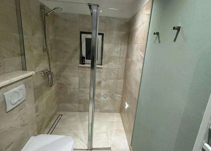 Kokolo Gostinjska kuća Hvar Town